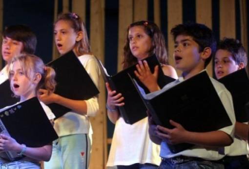 Ακροάσεις για την παιδική-εφηβική χορωδία του Εθνικού Ωδείου Σπάρτης